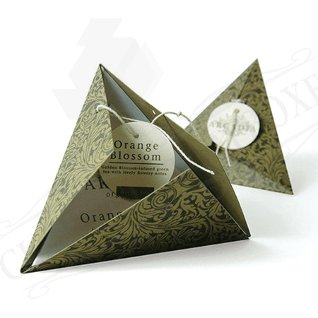 custom-pyramid-boxes